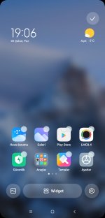 Screenshot_2023-02-05-19-06-10-649_com.miui.home.jpg