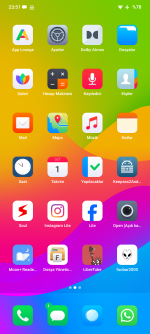 Screenshot_20251001-235158_BlissLauncher.png